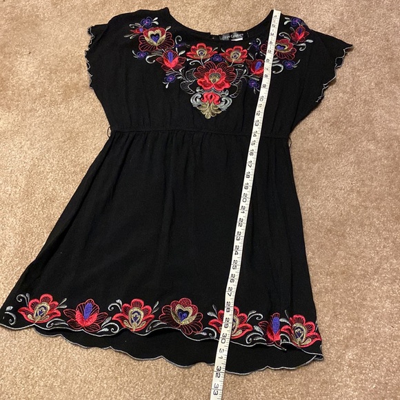 Eve Couture Black Dress Floral Stitching - Picture 7 of 8